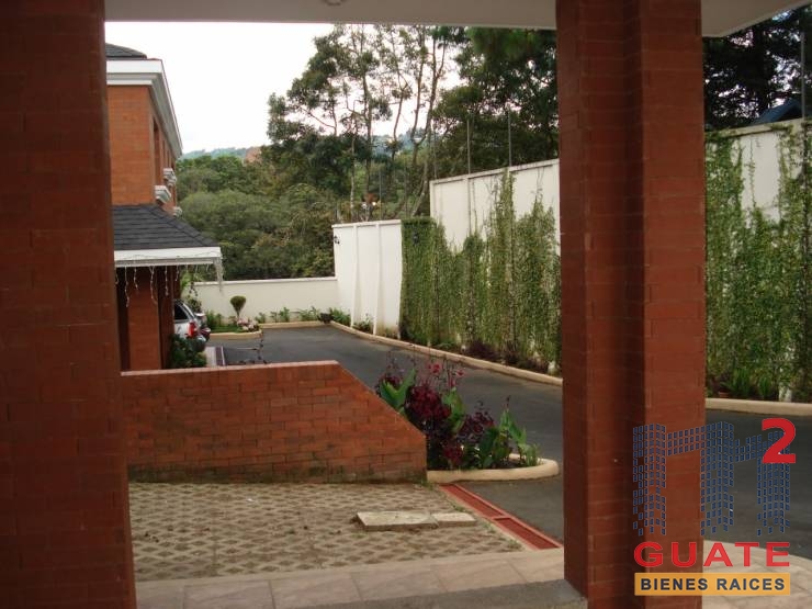 M2Guate-R6757-Casa-en-condominio-en-Renta-Guatemala-Zona-15