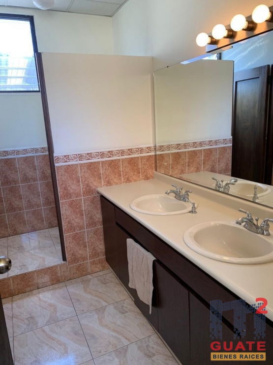 M2Guate-R7750-Oficina-en-Renta-Guatemala-Zona-10