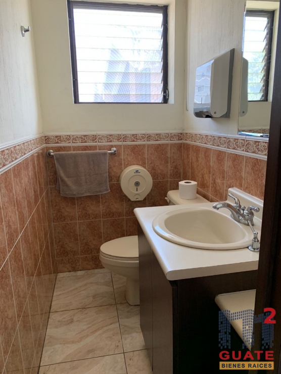 M2Guate-R7750-Oficina-en-Renta-Guatemala-Zona-10