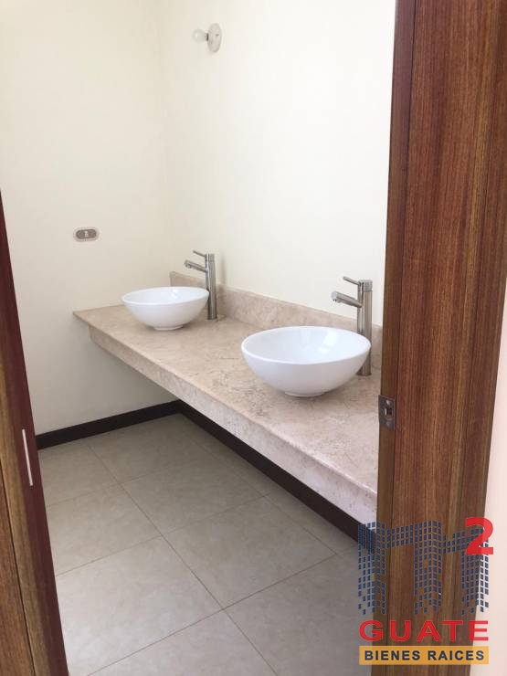 M2Guate-V7376-Casa-en-condominio-en-Venta-Carretera-a-El-Salvador