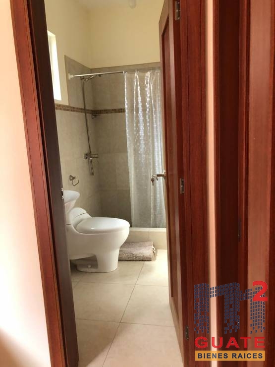 M2Guate-V7376-Casa-en-condominio-en-Venta-Carretera-a-El-Salvador