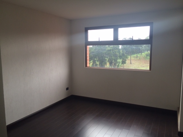 M2Guate-V2079-Apartamento-en-Venta-Guatemala-Zona-16