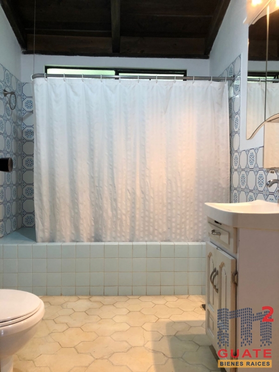 M2Guate-R8585-Casa-en-condominio-en-Renta-Carretera-a-El-Salvador