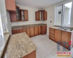 M2Guate-V8025-Casa-en-condominio-en-Venta-Carretera-a-San-José-Pinula