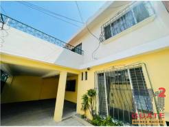 M2Guate-R8853-Casa-fuera-de-condominio-en-Renta-Guatemala-Zona-14