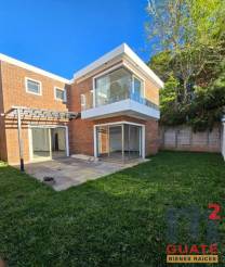 M2Guate-V8254-Casa-en-condominio-en-Venta-Carretera-a-El-Salvador