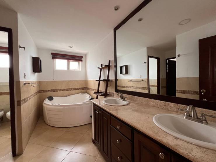 M2Guate-R9461-Apartamento-en-Renta-Guatemala-Zona-15