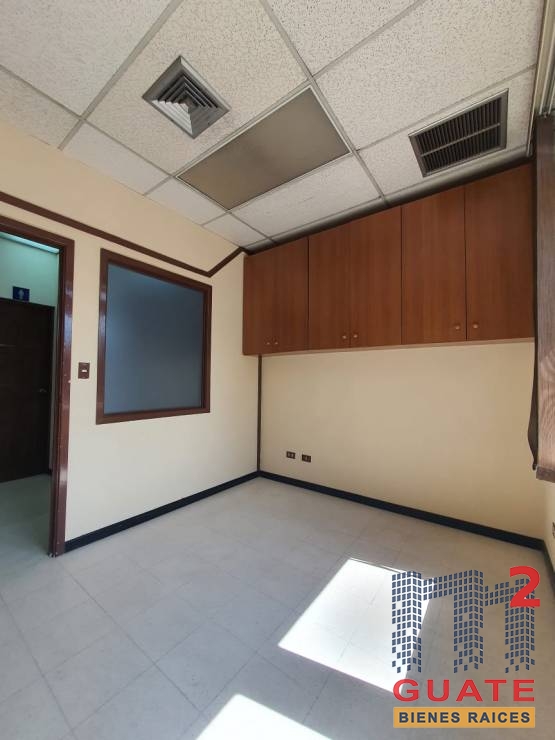 M2Guate-R10158-Oficina-en-Renta-Guatemala-Zona-10