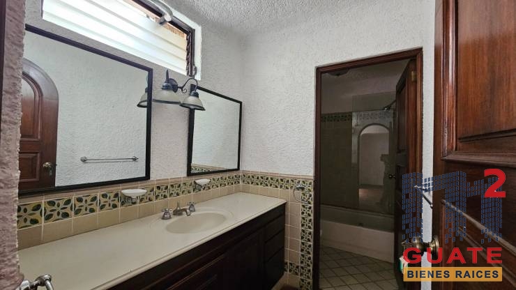 M2Guate-R10185-Casa-en-condominio-en-Renta-Guatemala-Zona-15