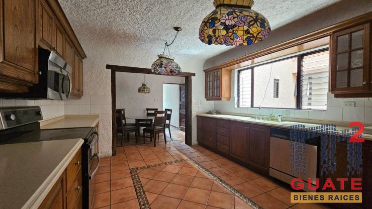 M2Guate-R10185-Casa-en-condominio-en-Renta-Guatemala-Zona-15