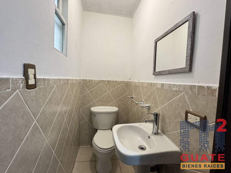 M2Guate-R10191-Casa-en-condominio-en-Renta-Carretera-a-El-Salvador