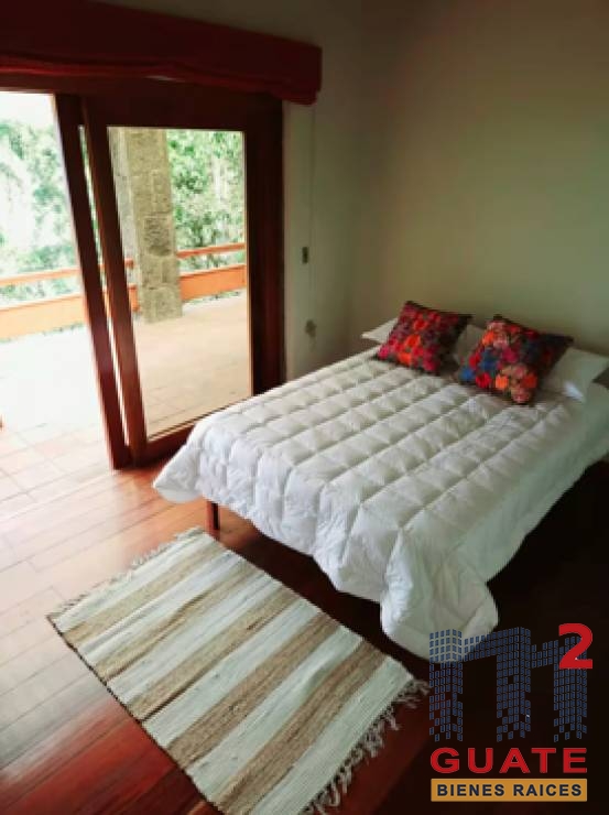 M2Guate-R10201-Casa-en-Renta-Atitlán