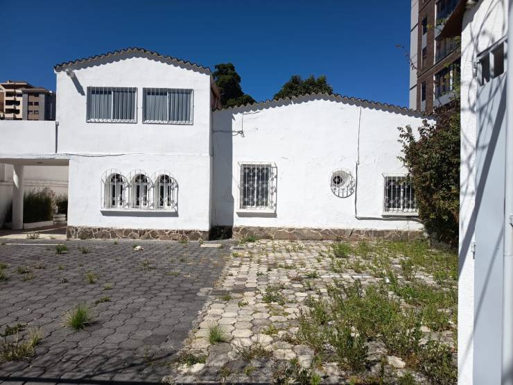 M2Guate-R10207-Casa-fuera-de-condominio-en-Renta-Guatemala-Zona-10