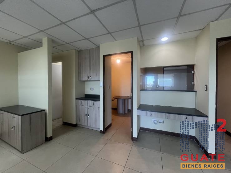 M2Guate-R10211-Oficina-en-Renta-Carretera-a-El-Salvador