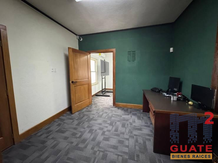 M2Guate-R10214-Casa-fuera-de-condominio-en-Renta-Guatemala-Zona-13