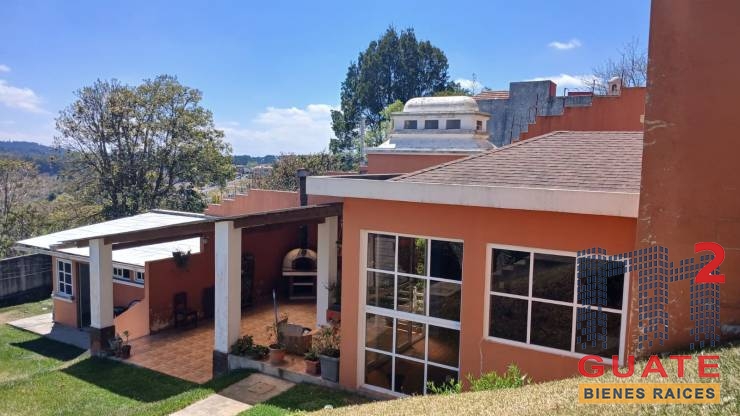 M2Guate-V9992-Casa-en-Venta-Santa-Catarina-Pinula