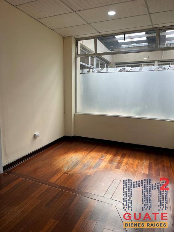 M2Guate-R10254-Oficina-en-Renta-Guatemala-San-Cristobal-