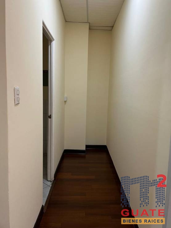 M2Guate-R10254-Oficina-en-Renta-Guatemala-San-Cristobal-