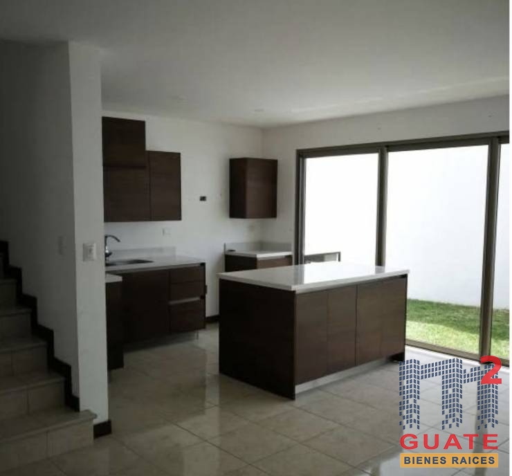 M2Guate-R10273-Casa-en-condominio-en-Renta-Guatemala-Zona-16
