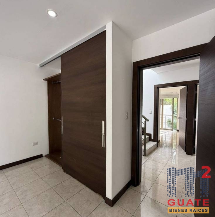 M2Guate-R10273-Casa-en-condominio-en-Renta-Guatemala-Zona-16