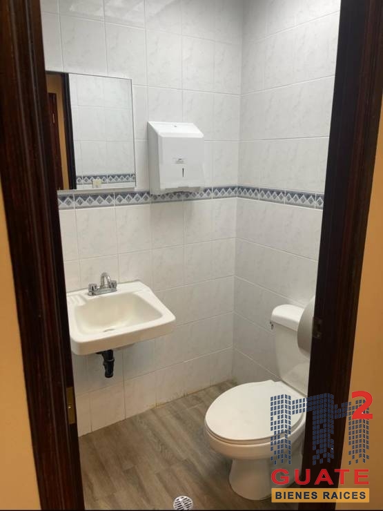 M2Guate-R10288-Clínica-en-Renta-Guatemala-Zona-15