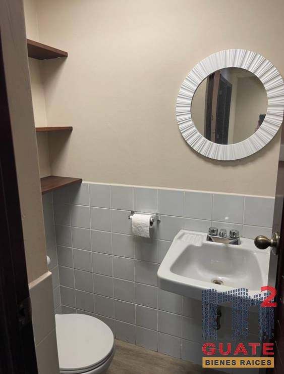 M2Guate-R10288-Clínica-en-Renta-Guatemala-Zona-15