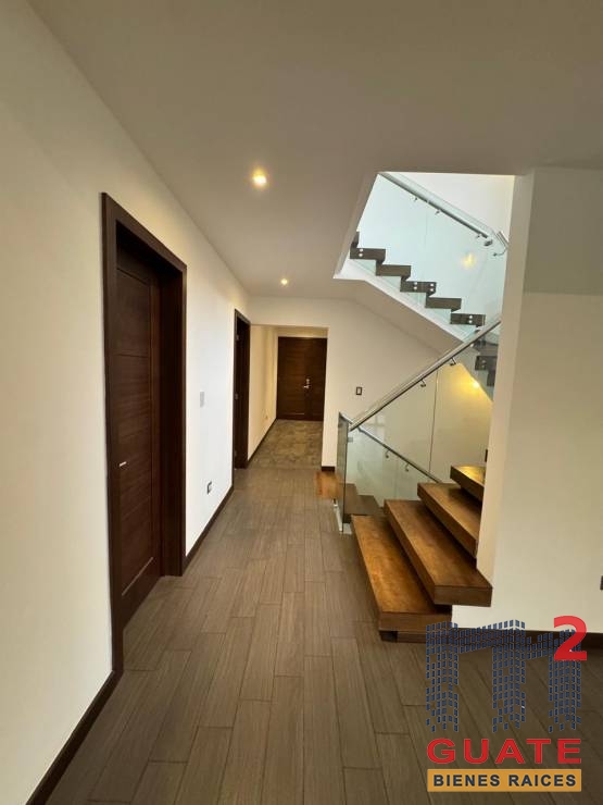 M2Guate-R10299-Casa-en-condominio-en-Renta-Santa-Catarina-Pinula