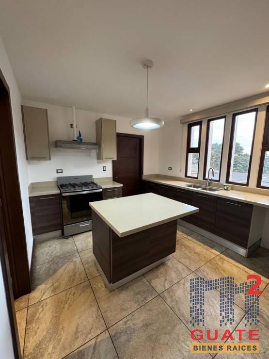 M2Guate-R10299-Casa-en-condominio-en-Renta-Santa-Catarina-Pinula