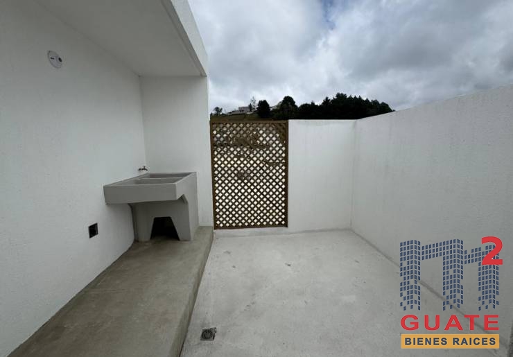 M2Guate-V10015-Casa-en-condominio-en-Venta-Carretera-a-El-Salvador