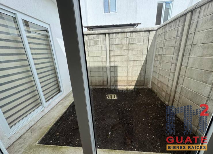 M2Guate-V10015-Casa-en-condominio-en-Venta-Carretera-a-El-Salvador