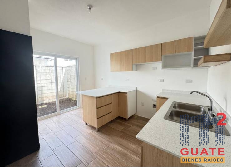 M2Guate-V10015-Casa-en-condominio-en-Venta-Carretera-a-El-Salvador