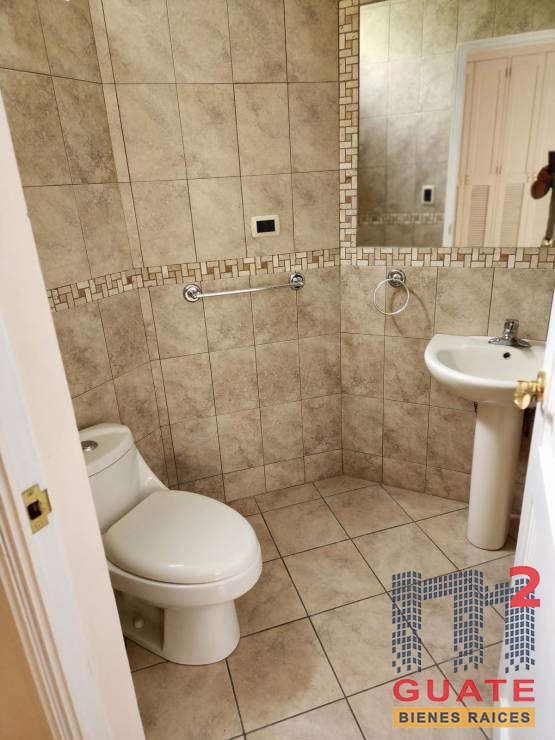 M2Guate-R10308-Casa-en-condominio-en-Renta-Carretera-a-El-Salvador