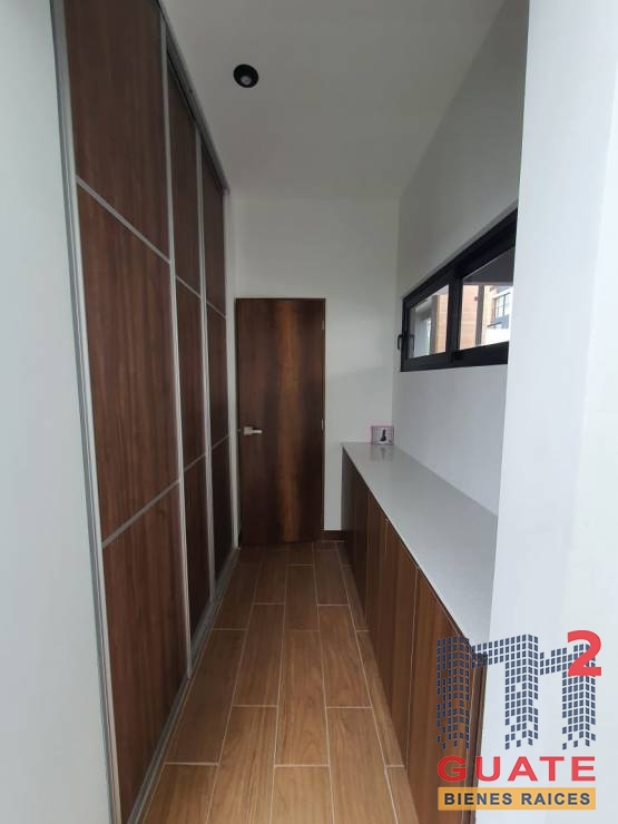 M2Guate-V10017-Casa-en-condominio-en-Venta-Carretera-a-El-Salvador