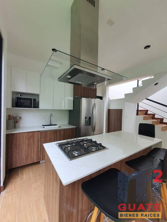 M2Guate-V10017-Casa-en-condominio-en-Venta-Carretera-a-El-Salvador
