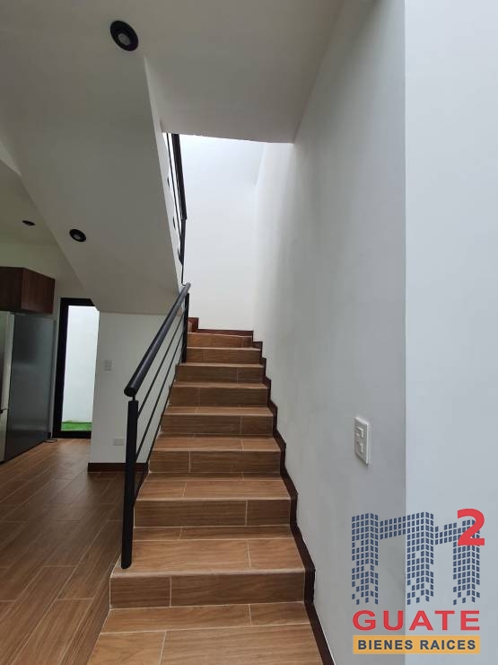 M2Guate-V10017-Casa-en-condominio-en-Venta-Carretera-a-El-Salvador