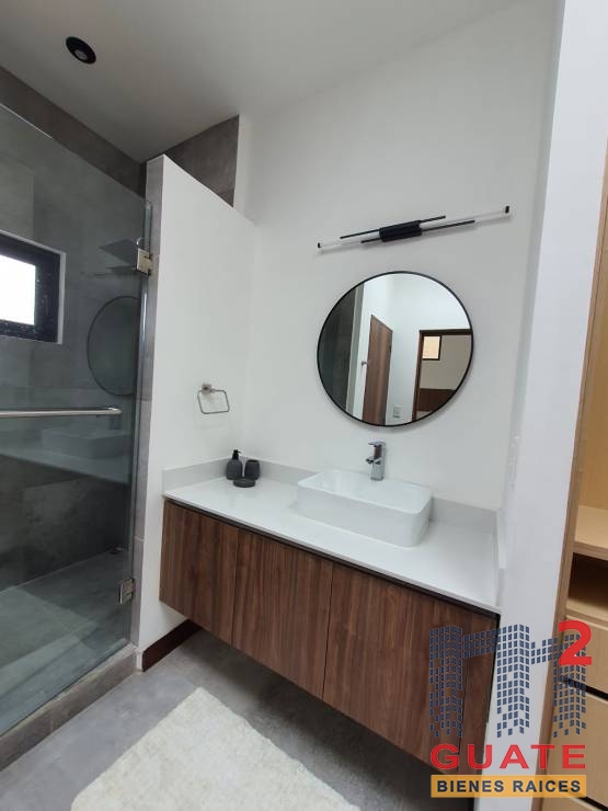 M2Guate-V10017-Casa-en-condominio-en-Venta-Carretera-a-El-Salvador
