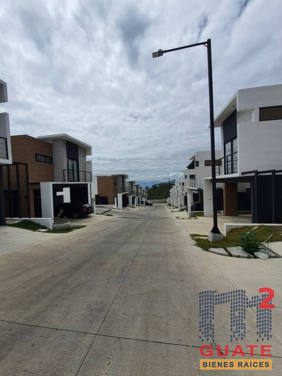 M2Guate-V10017-Casa-en-condominio-en-Venta-Carretera-a-El-Salvador