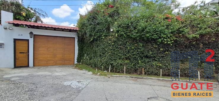 M2Guate-V10020-Casa-fuera-de-condominio-en-Venta-Mixco