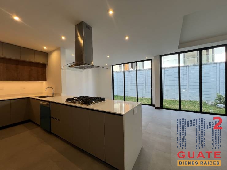 M2Guate-V10032-Casa-en-condominio-en-Venta-Guatemala-Zona-10
