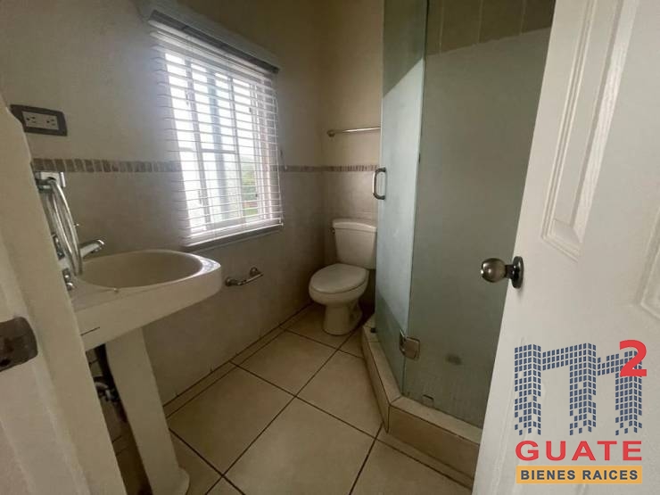 M2Guate-R10348-Casa-en-Renta-Mixco