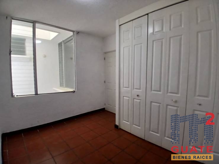 M2Guate-V10066-Casa-en-condominio-en-Venta-San-Lucas