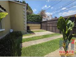 M2Guate-V10068-Casa-fuera-de-condominio-en-Venta-Guatemala-Zona-10