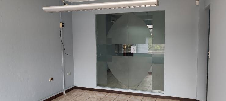 $6,720.00 - Zona 10 - Edificio en Renta - R10372 - Miniatura 2
