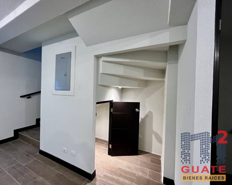 M2Guate-R10386-Casa-en-condominio-en-Renta-Santa-Catarina-Pinula