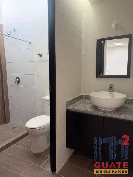 M2Guate-R10386-Casa-en-condominio-en-Renta-Santa-Catarina-Pinula