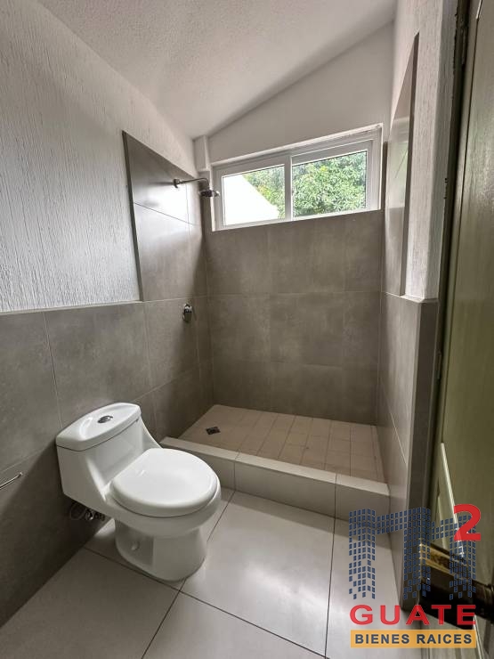 M2Guate-R10392-Casa-en-condominio-en-Renta-Guatemala-Zona-13