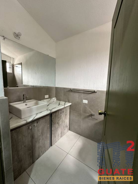 M2Guate-R10393-Casa-en-condominio-en-Renta-Guatemala-Zona-13