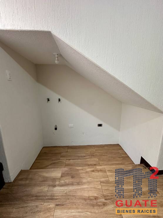 M2Guate-R10393-Casa-en-condominio-en-Renta-Guatemala-Zona-13