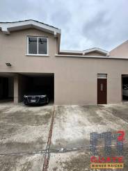M2Guate-R10393-Casa-en-condominio-en-Renta-Guatemala-Zona-13