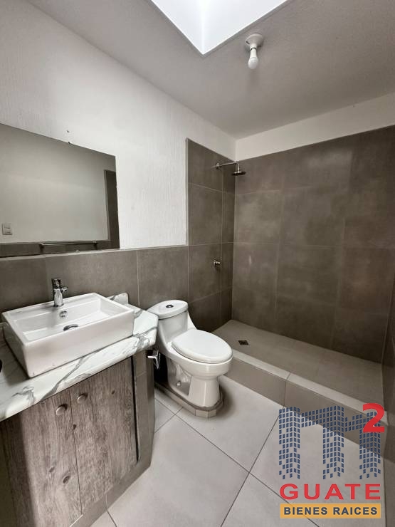 M2Guate-R10394-Casa-en-condominio-en-Renta-Guatemala-Zona-13